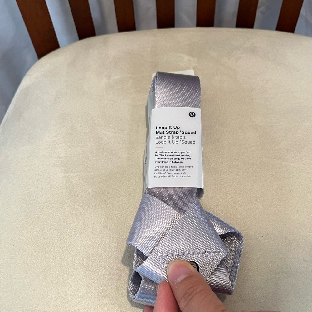 NWT. Lululemon Loop it Up Mat Strap